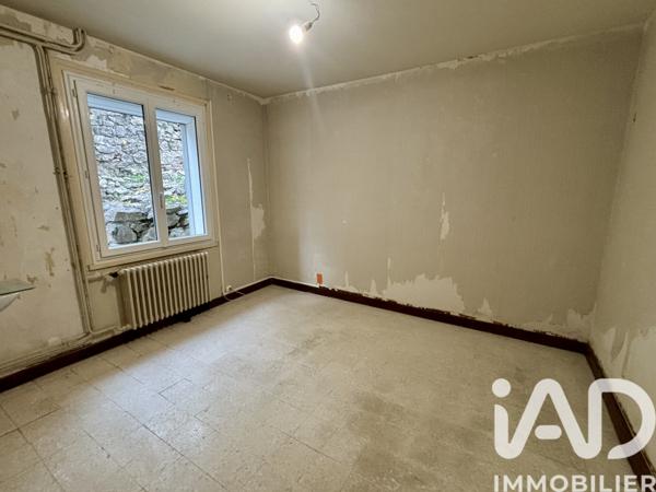 Maison à vendre 8 pièces 205 m² Aubenas
