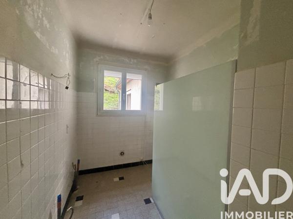 Maison à vendre 8 pièces 205 m² Aubenas