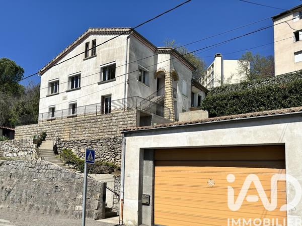 Maison à vendre 8 pièces 205 m² Aubenas