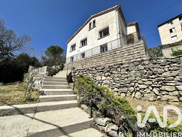 Maison à vendre 8 pièces 205 m² Aubenas