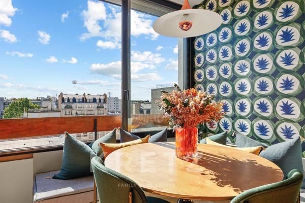 Duplex à l'avant dernier étage et sa terrasse paysagée
