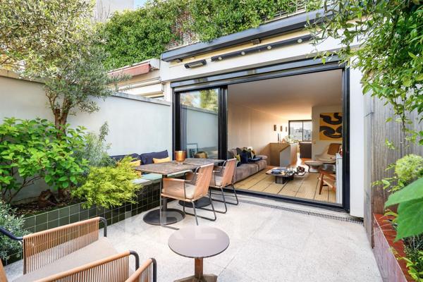 Duplex à l'avant dernier étage et sa terrasse paysagée
