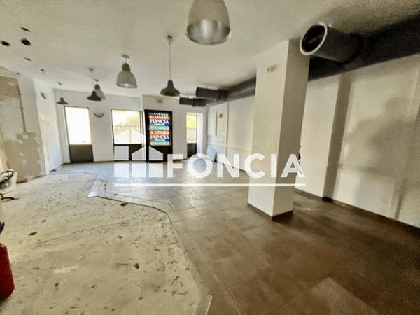 Location Local commercial 2 pièces 100 m² - 2 RUE DE LATOUCHE TREVILLE Brest 29200