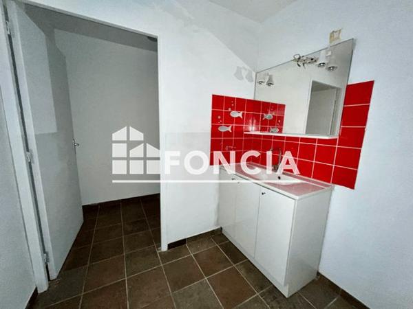 Location Local commercial 2 pièces 100 m² - 2 RUE DE LATOUCHE TREVILLE Brest 29200