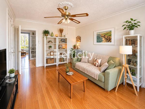 Appartement
         5 pièces
        - 85 m² Exclusivité 298 000 € *