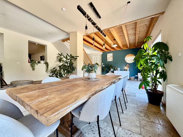 Maison 7 pièces 220 m2