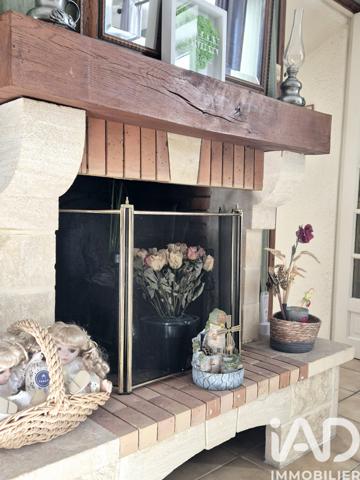 Maison à vendre 9 pièces 192 m² Saint-Gervais-les-Trois-Clochers