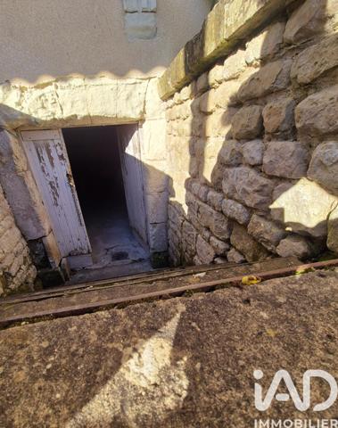 Maison à vendre 9 pièces 192 m² Saint-Gervais-les-Trois-Clochers