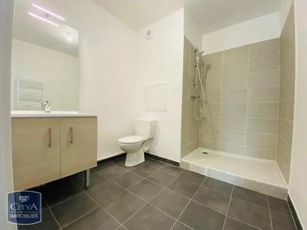 Appartement à louer 2 pièces 40.6m² Fontenay-sous-Bois (94120)