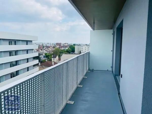 Appartement à louer 2 pièces 40.6m² Fontenay-sous-Bois (94120)