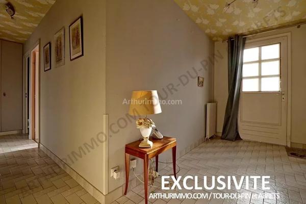 Vente Maison 5 pièces 107 m2 à La Tour-du-Pin