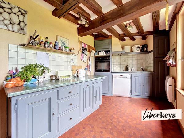 Maison normande de caractère  sur 1818 m² de terrain - 4 chambres - garage
