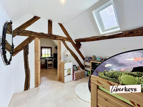 Maison normande de caractère  sur 1818 m² de terrain - 4 chambres - garage