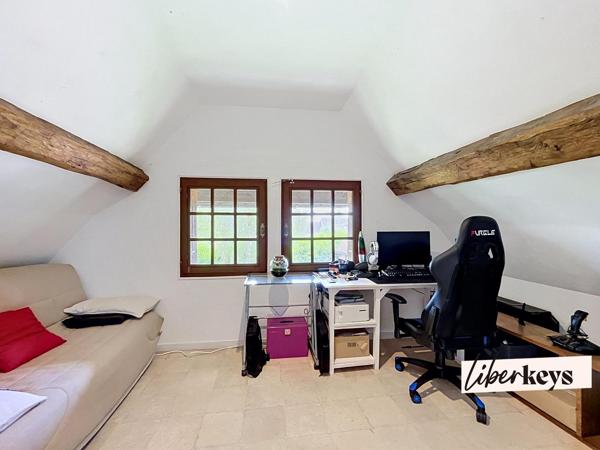 Maison normande de caractère  sur 1818 m² de terrain - 4 chambres - garage