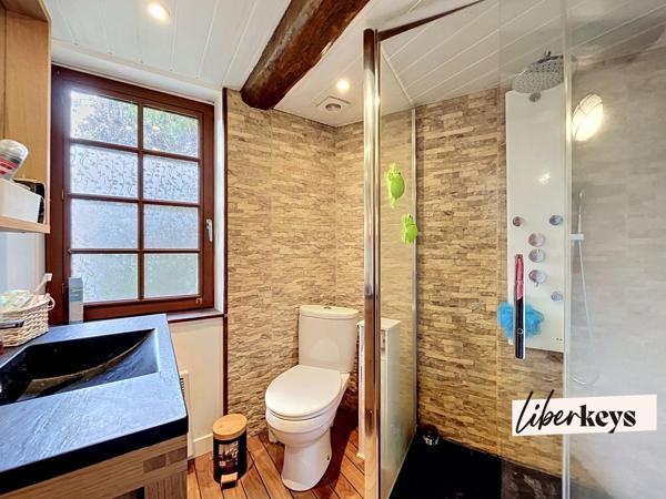 Maison normande de caractère  sur 1818 m² de terrain - 4 chambres - garage