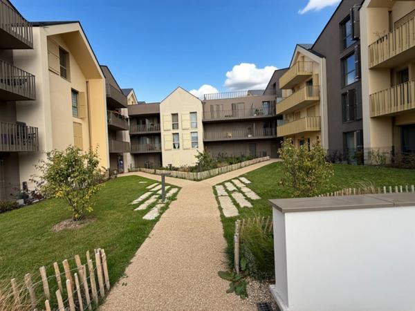 SENLIS - Appartement 3 pièces neuf (2025), de 60m² au 3eme et dernier étage dans un tout nouveau quartier à 500m du coeur de ville