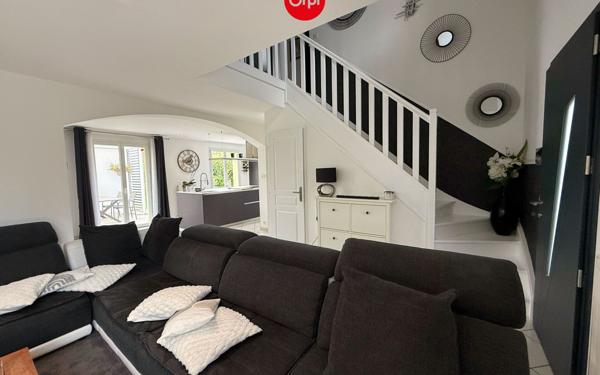 Maison à vendre    5 pièces •  Les Abrets