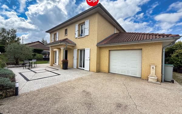 Maison à vendre    5 pièces •  Les Abrets