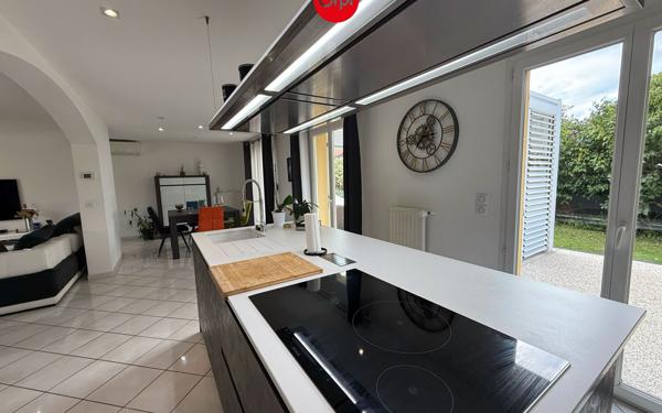 Maison à vendre    5 pièces •  Les Abrets