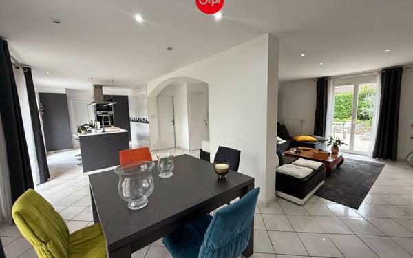 Maison à vendre    5 pièces •  Les Abrets