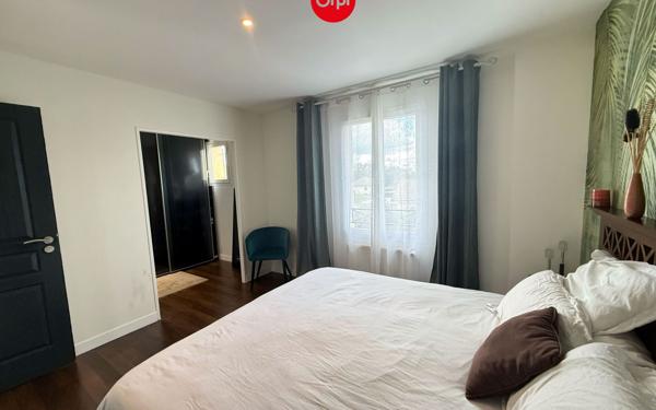 Maison à vendre    5 pièces •  Les Abrets