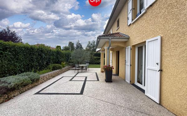 Maison à vendre    5 pièces •  Les Abrets