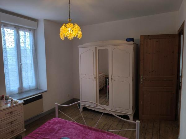 Maison avec jardin, terrasse et garage