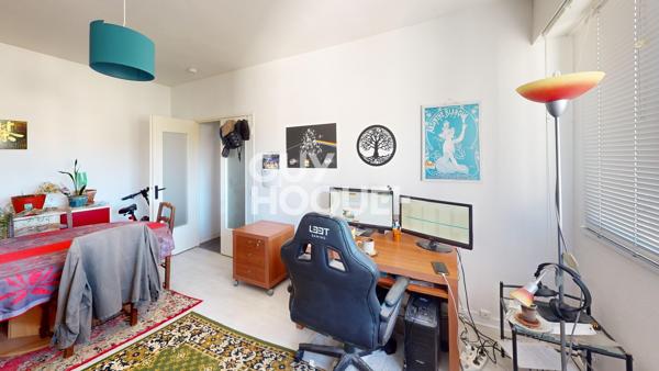 T2  avec parking – Promenade des Cours