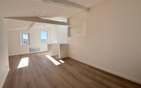 Appartement à vendre    2 pièces • 45,46 m2 Peymeinade