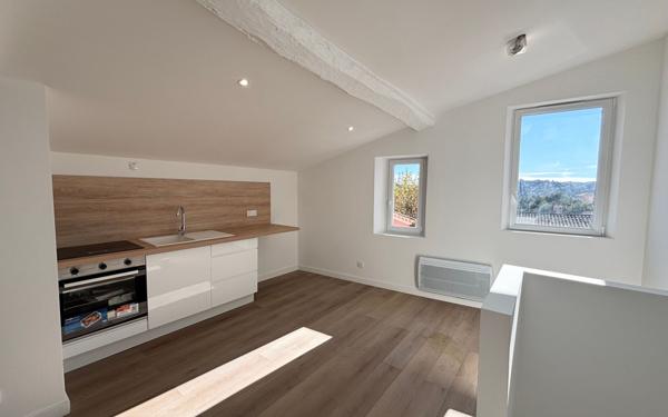 Appartement à vendre    2 pièces • 45,46 m2 Peymeinade