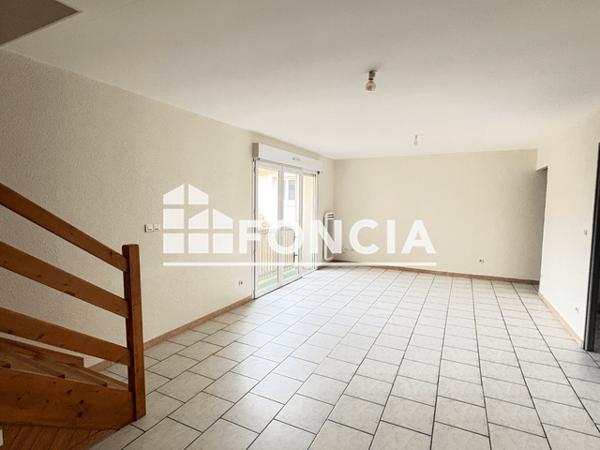 Location Appartement 4 pièces 94 m² - 1c Mont De Marsan 40000