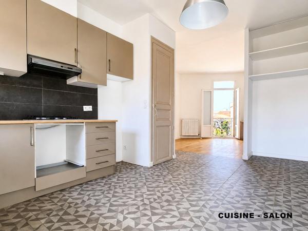 Appartement T2 traversant (50m2) avec balcon (7m2) - Faible charges