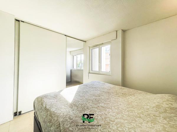 T1 bis 33 m² – Coin nuit séparé – DPE C – Parking sécurisé – Annecy Loverchy