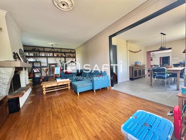 MAISON EN PIERRE 4 CHAMBRES ET DEPENDANCE A THORIGNE