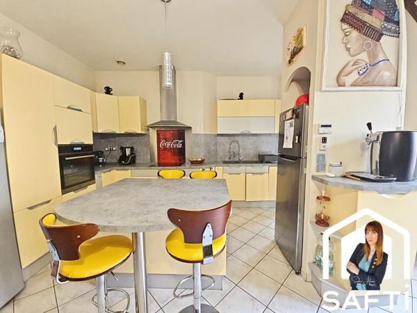 Spacieuse maison familiale à découvrir.