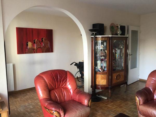 Grand appartement lumineux proche centre
