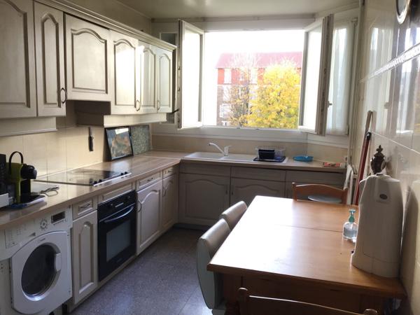 Grand appartement lumineux proche centre
