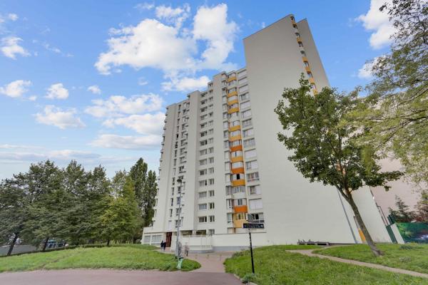 Grand appartement lumineux proche centre