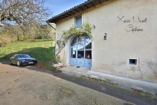 Maison à vendre 0 pièces proche de SAINT AMOUR (39)