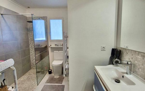 Maison à vendre    5 pièces • 213,42 m2 Seilh