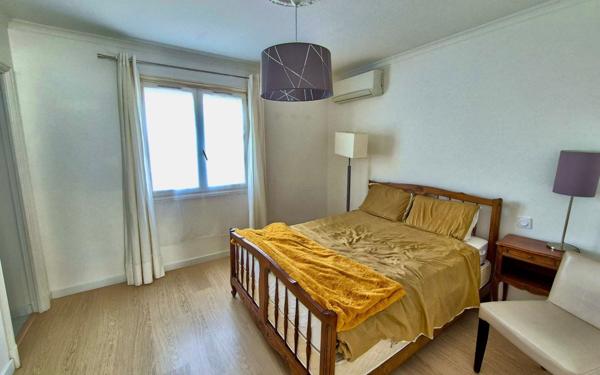 Maison à vendre    5 pièces • 213,42 m2 Seilh