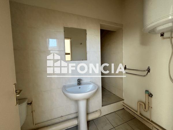 Location Appartement 3 pièces 64.86 m² - 10 AVENUE ALBERT THOMAS Albi 81000