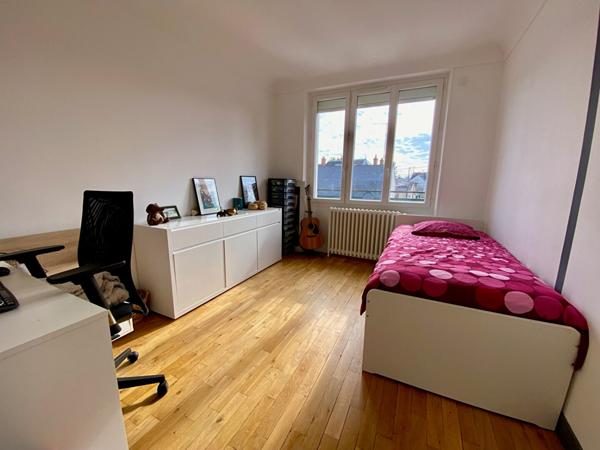 Orleans Chateaudun Dunois - 10 Pièces 276m²