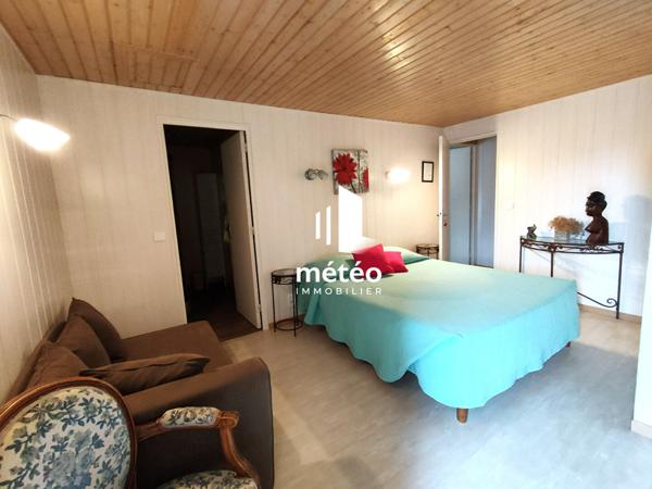 Maison de 265 m² -11 pièces – LUCON