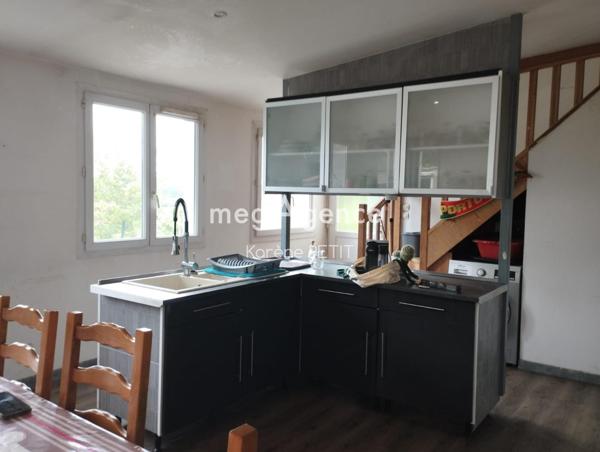 Immeuble à AUNEUIL, 60390 - 440m²