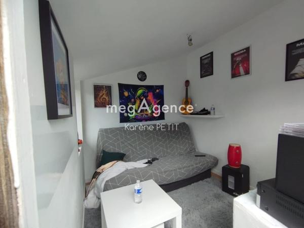 Immeuble à AUNEUIL, 60390 - 440m²