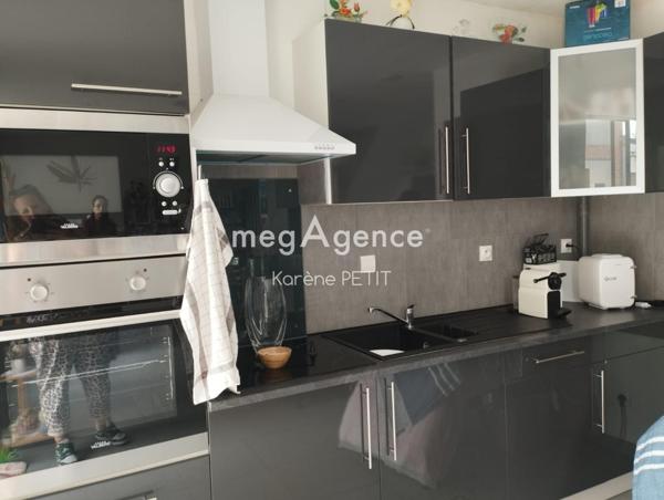 Immeuble à AUNEUIL, 60390 - 440m²