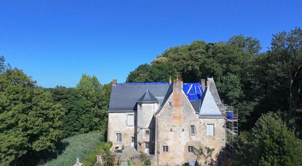 MANOIR CLASSÉ MONUMENT HISTORIQUE – LAVAL (53)