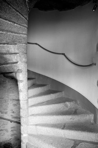 MANOIR CLASSÉ MONUMENT HISTORIQUE – LAVAL (53)