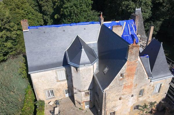 MANOIR CLASSÉ MONUMENT HISTORIQUE – LAVAL (53)